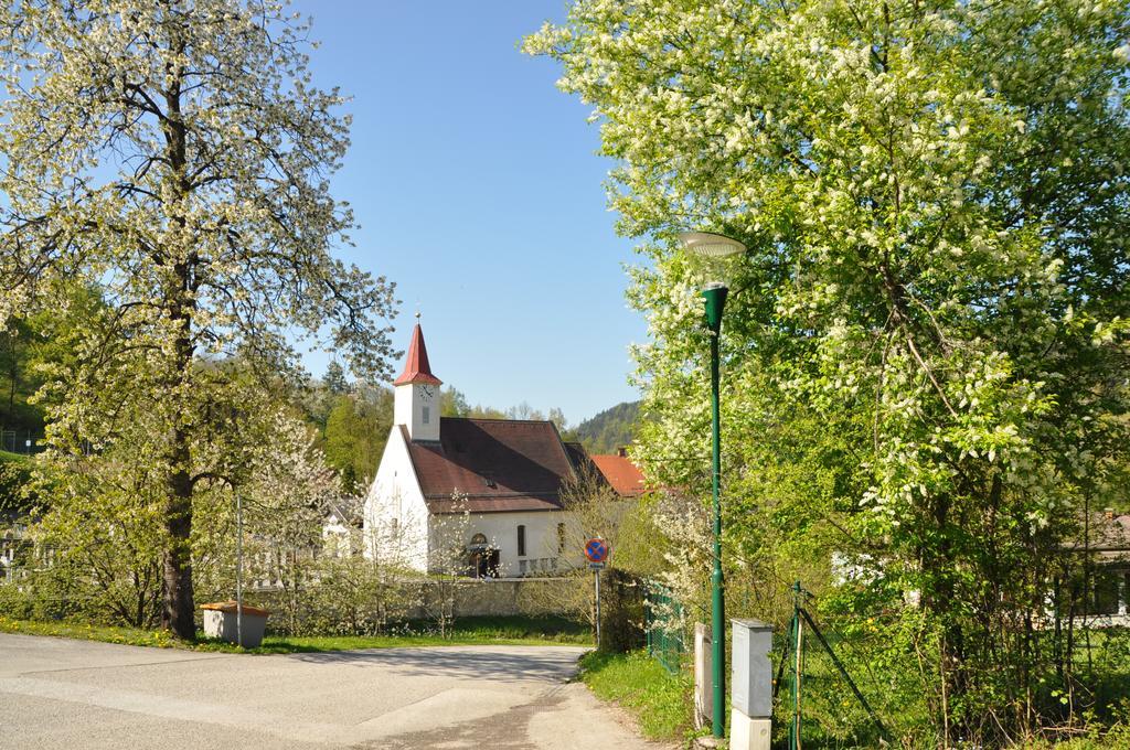 Apart Dirndltal Лойх Экстерьер фото