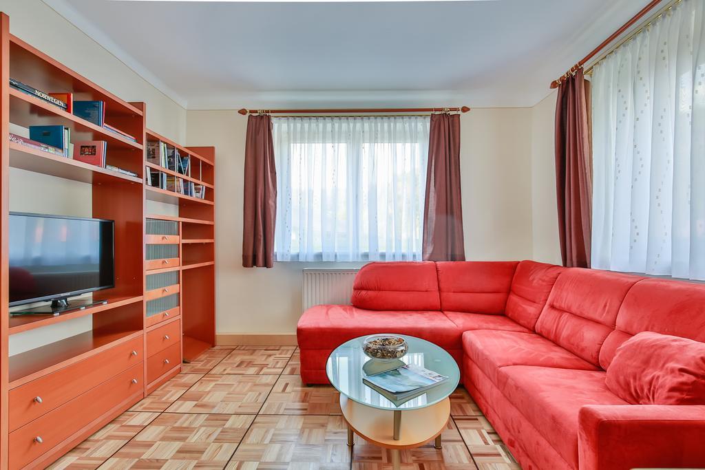 Apart Dirndltal Лойх Экстерьер фото